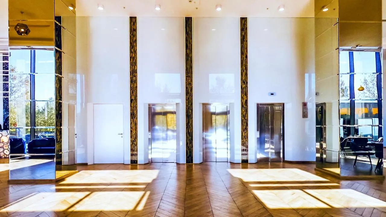 Union Plaza Hotel Boekarest